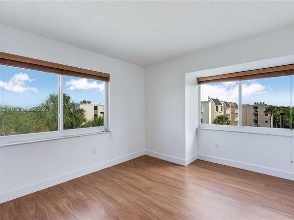 7765 SW 86th St F2405, Miami FL 33143