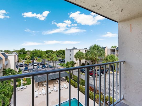 7765 SW 86th St F2405, Miami FL 33143