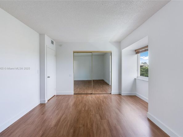 7765 SW 86th St F2405, Miami FL 33143