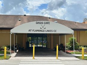 12550 SW 15th St 303E, Pembroke Pines FL 33027