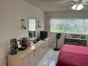 12550 SW 15th St 303E, Pembroke Pines FL 33027