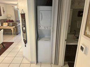 12550 SW 15th St 303E, Pembroke Pines FL 33027