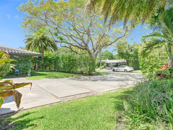 20101 NE 20th Ct, Miami FL 33179