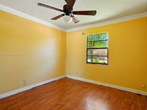 7420 SW 14th Pl, North Lauderdale FL 33068