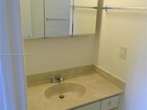 3987 NW 87th Ave 3987, Sunrise FL 33351
