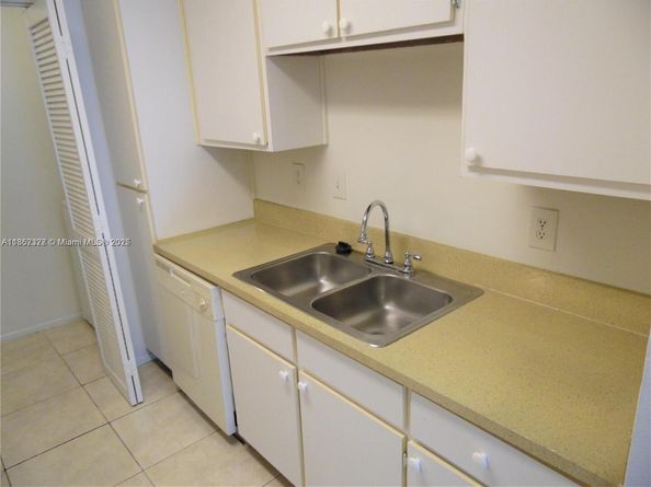 3987 NW 87th Ave 3987, Sunrise FL 33351