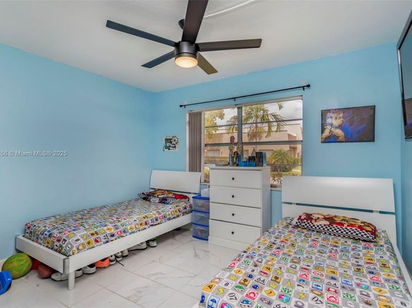 3571 NW 95th Ter 701, Sunrise FL 33351