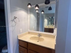6298 NW 170th Ln, Hialeah FL 33015