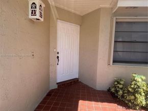 6298 NW 170th Ln, Hialeah FL 33015