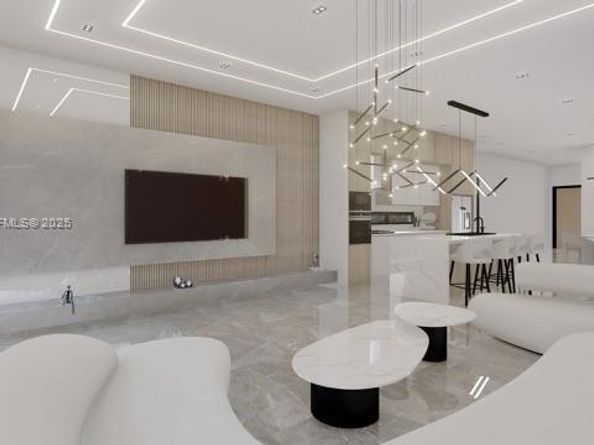 610 NW 25th Ct, Miami FL 33125