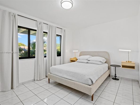 6418 SW 39th Ter, Miami FL 33155