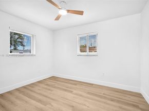 1401 N 70th Ter, Hollywood FL 33024