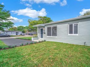 1401 N 70th Ter, Hollywood FL 33024