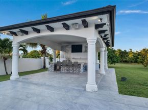 12401 SW 45th St, Miami FL 33175