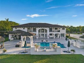 12401 SW 45th St, Miami FL 33175