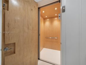 12401 SW 45th St, Miami FL 33175