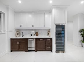 12401 SW 45th St, Miami FL 33175