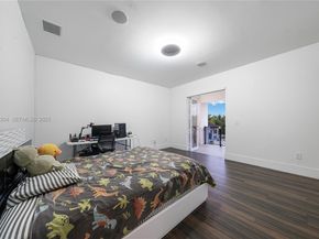 12401 SW 45th St, Miami FL 33175