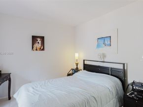 101 SW 96th Ter 101, Plantation FL 33324