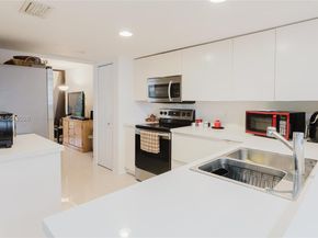 101 SW 96th Ter 101, Plantation FL 33324