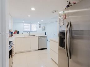 101 SW 96th Ter 101, Plantation FL 33324