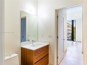 3581 E Glencoe St 307, Miami FL 33133
