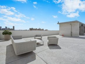 3581 E Glencoe St 307, Miami FL 33133
