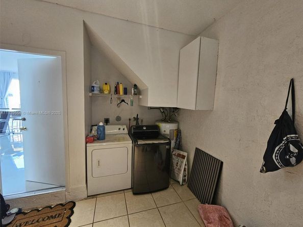 1370 NW 154th Ave, Pembroke Pines FL 33028