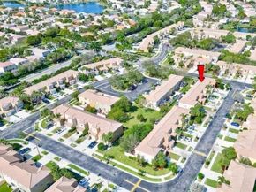 1370 NW 154th Ave, Pembroke Pines FL 33028