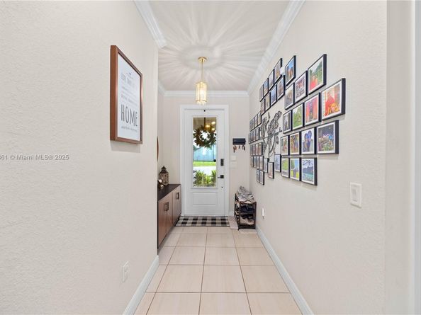 8152 NW 78th St, Tamarac FL 33321