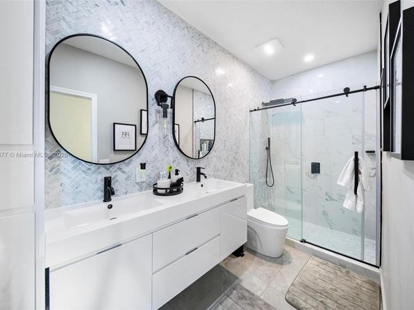 22536 SW 94th Pl, Cutler Bay FL 33190