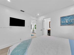 1960 Riverside Dr, Fort Lauderdale FL 33312