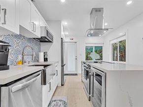 1960 Riverside Dr, Fort Lauderdale FL 33312