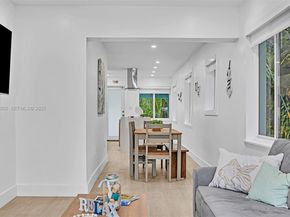 1960 Riverside Dr, Fort Lauderdale FL 33312