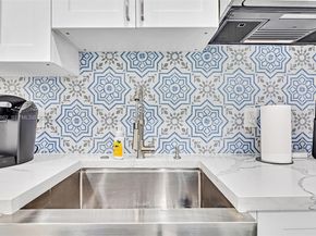 1960 Riverside Dr, Fort Lauderdale FL 33312