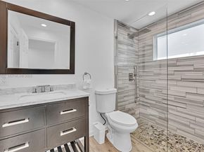 1960 Riverside Dr, Fort Lauderdale FL 33312