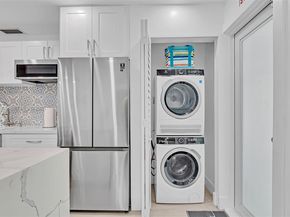 1960 Riverside Dr, Fort Lauderdale FL 33312