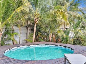 1960 Riverside Dr, Fort Lauderdale FL 33312