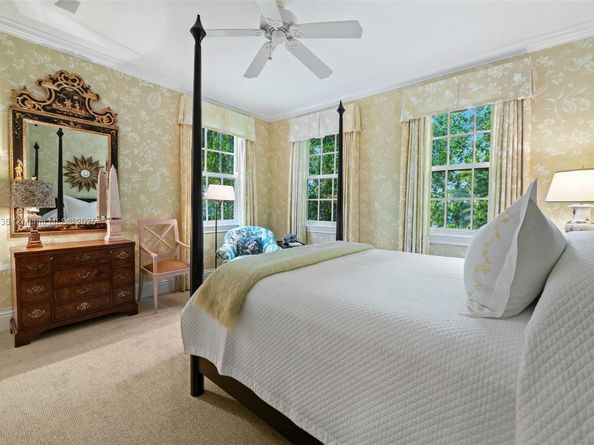 568 Loretto Ave 11, Coral Gables FL 33146