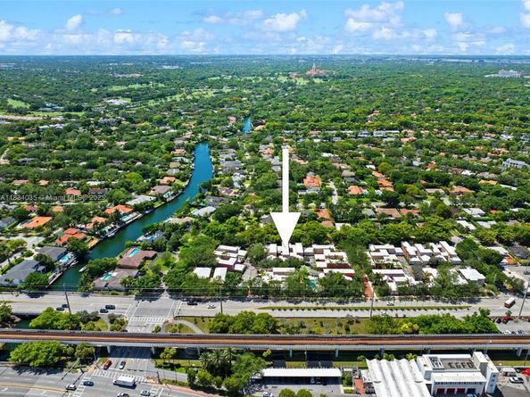 568 Loretto Ave 11, Coral Gables FL 33146