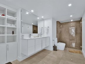 2301 Collins Ave 303, Miami Beach FL 33139