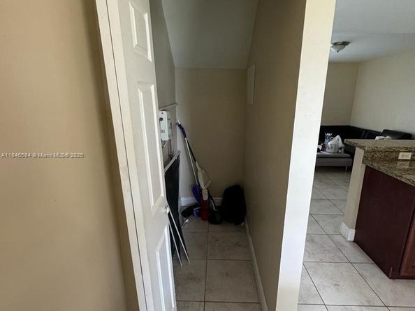 483 NW 19th St 362, Miami FL 33136