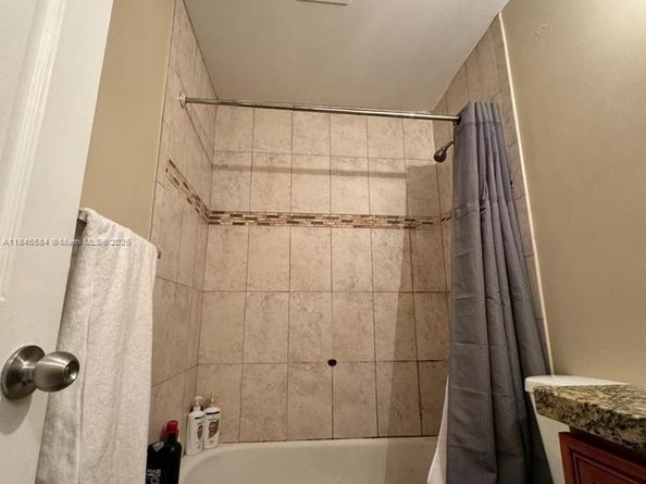 483 NW 19th St 362, Miami FL 33136