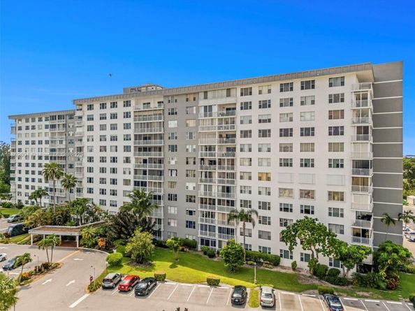 3800 Hillcrest Dr 412, Hollywood FL 33021