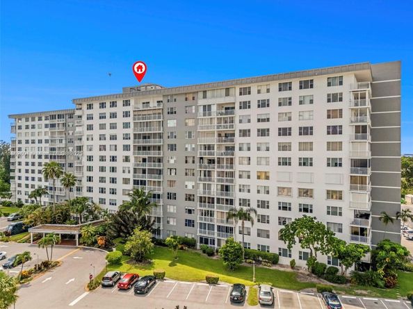 3800 Hillcrest Dr 412, Hollywood FL 33021