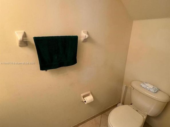 11603 NW 89th St 215, Doral FL 33178