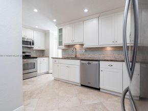 1365 SW 18th St, Miami FL 33145