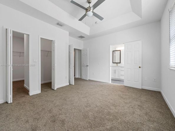 1366 SE 26th Ave, Homestead FL 33035
