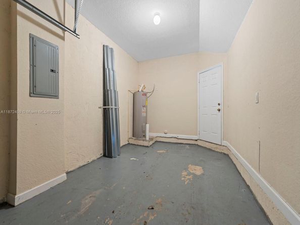 1366 SE 26th Ave, Homestead FL 33035