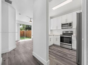 1366 SE 26th Ave, Homestead FL 33035